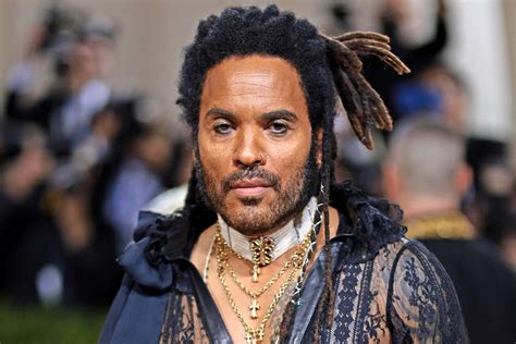 lenny kravitz personal life.